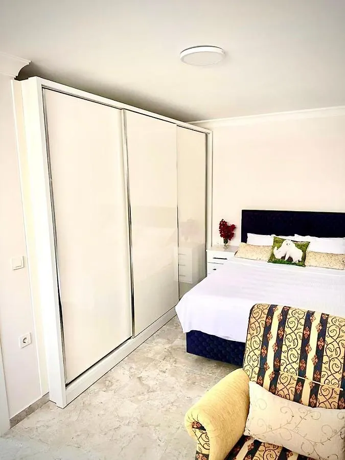 아파트 Abaa Villa Yakamoz 쿠사다시